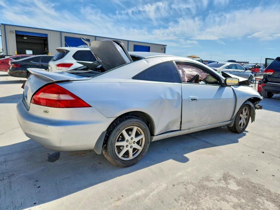 53792616 :رقم المزاد ، 1HGCM82693A007191 vin ، 2003 Honda Accord مزاد بيع