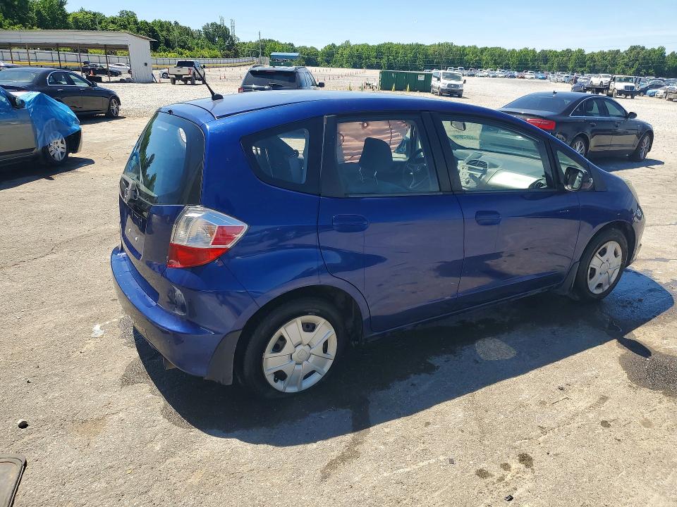 53572016 :رقم المزاد ، JHMGE8H33DC015768 vin ، 2013 Honda Fit مزاد بيع