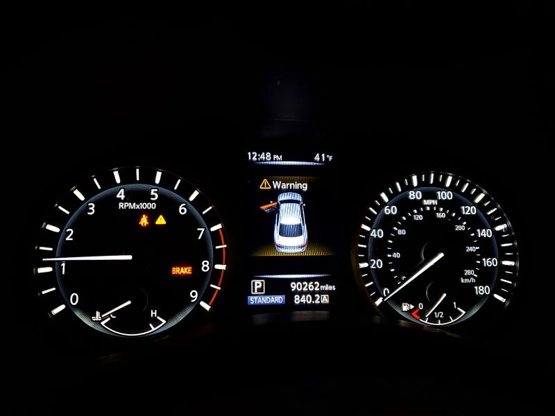 52623336 :رقم المزاد ، JN1EV7AR7JM444292 vin ، 2018 Infiniti Q50 مزاد بيع