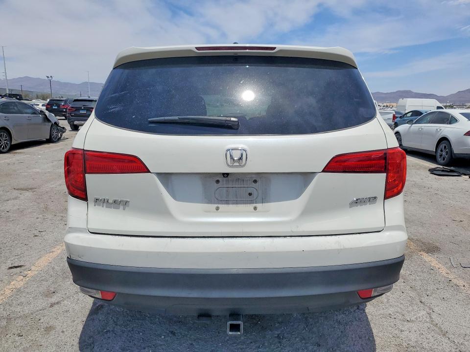 55034046 :رقم المزاد ، 5FNYF6H53JB027023 vin ، 2018 Honda Pilot مزاد بيع