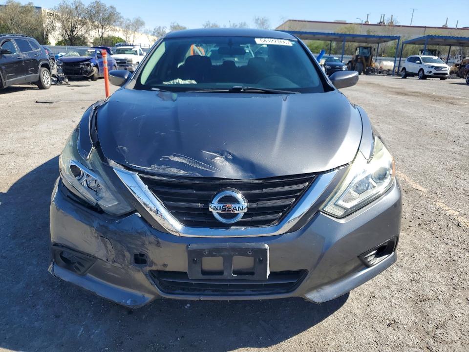 2017 Nissan Altima მანქანა იყიდება აუქციონზე, vin: 1N4AL3AP6HC154785, აუქციონის ნომერი: 54422366