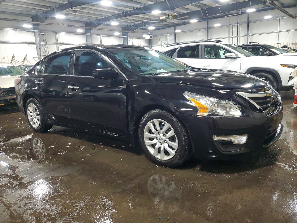 55545616 :رقم المزاد ، 1N4AL3AP7FC174878 vin ، 2015 Nissan Altima مزاد بيع