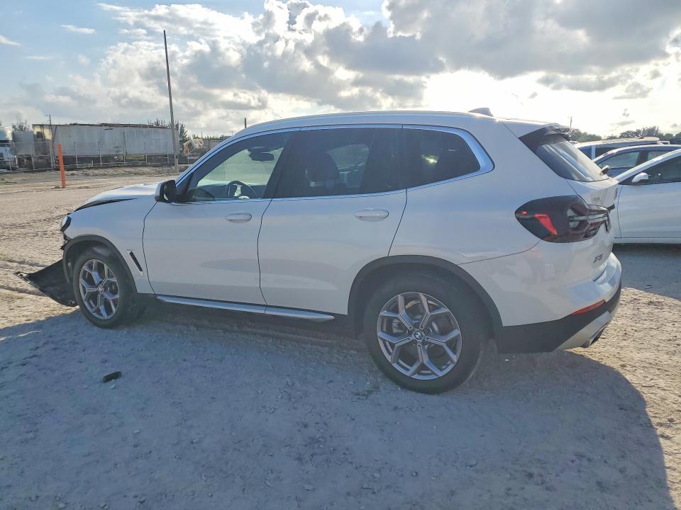 53335086 :رقم المزاد ، 5UX43DP04N9L16332 vin ، 2022 Bmw X3 مزاد بيع