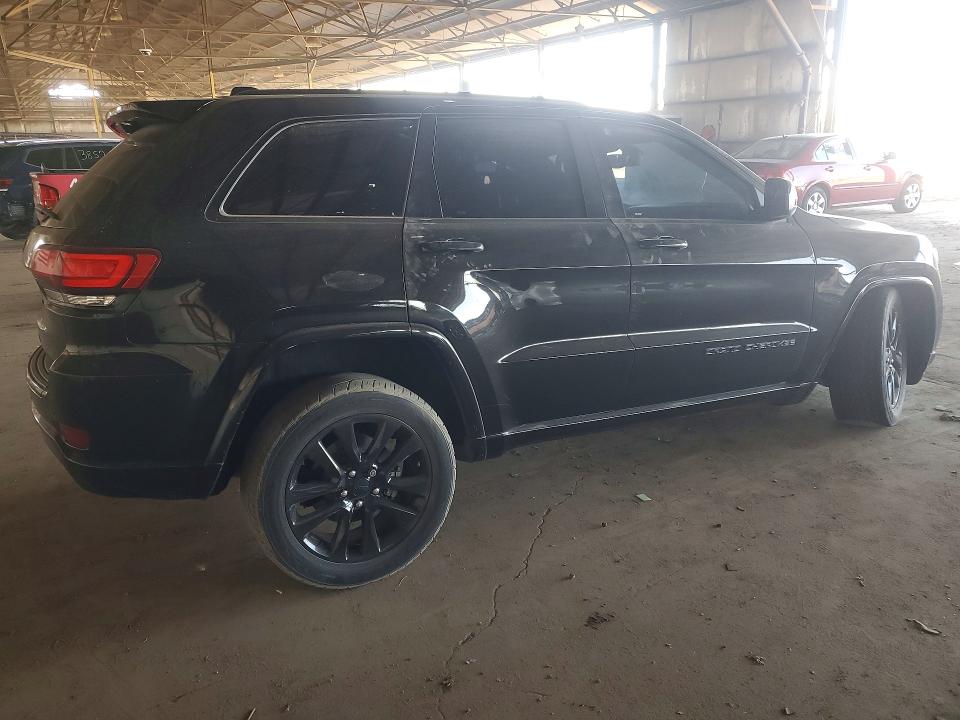 2017 Jeep Grand Cherokee მანქანა იყიდება აუქციონზე, vin: 1C4RJEAG0HC702861, აუქციონის ნომერი: 55222656