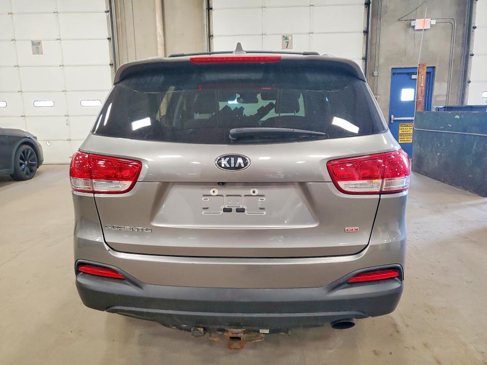 52707096 :رقم المزاد ، 5XYPGDA31JG429010 vin ، 2018 Kia Sorento مزاد بيع