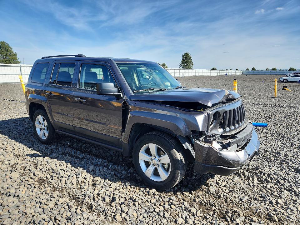 55389596 :رقم المزاد ، 1C4NJRFB8FD321639 vin ، 2015 Jeep Patriot مزاد بيع