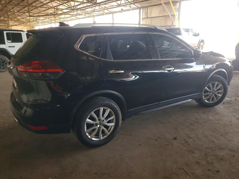 54163296 :رقم المزاد ، 5N1AT2MT0HC815431 vin ، 2017 Nissan Rogue مزاد بيع