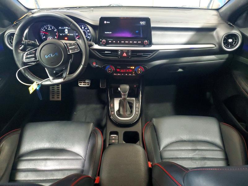 2022 Kia Forte მანქანა იყიდება აუქციონზე, vin: 3KPF44AC0NE444055, აუქციონის ნომერი: 52220946