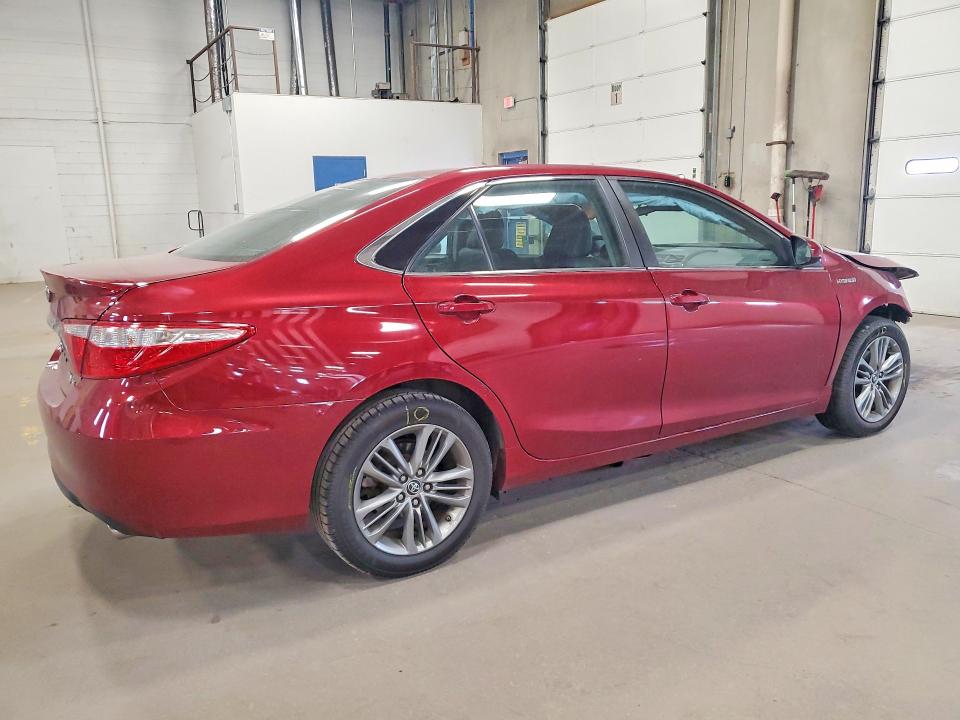 53023036 :رقم المزاد ، 4T1BD1FK7FU162507 vin ، 2015 Toyota Camry Hybrid مزاد بيع