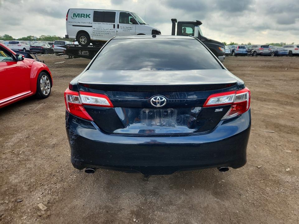53962266 :رقم المزاد ، 4T1BK1FK2EU540284 vin ، 2014 Toyota Camry مزاد بيع