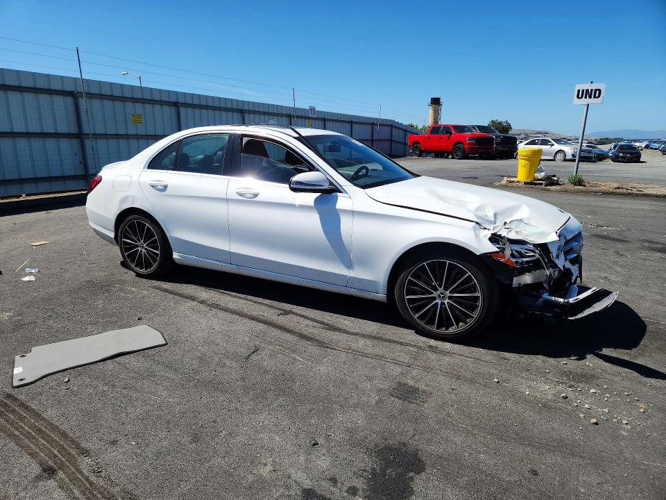 53739926 :رقم المزاد ، 55SWF8DBXKU300005 vin ، 2019 Mercedes-benz C مزاد بيع