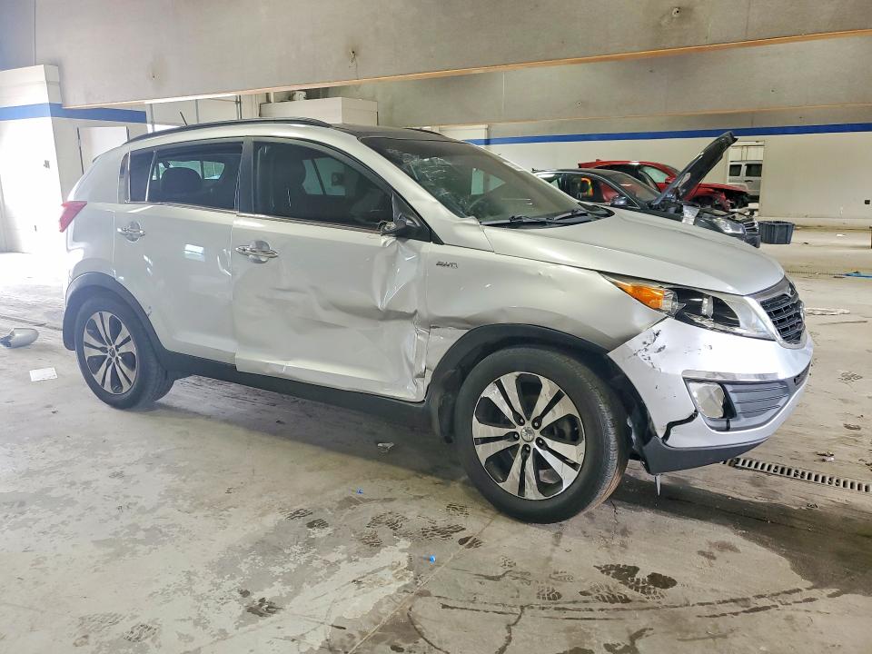 2012 Kia Sportage მანქანა იყიდება აუქციონზე, vin: KNDPCCA28C7272797, აუქციონის ნომერი: 53598206