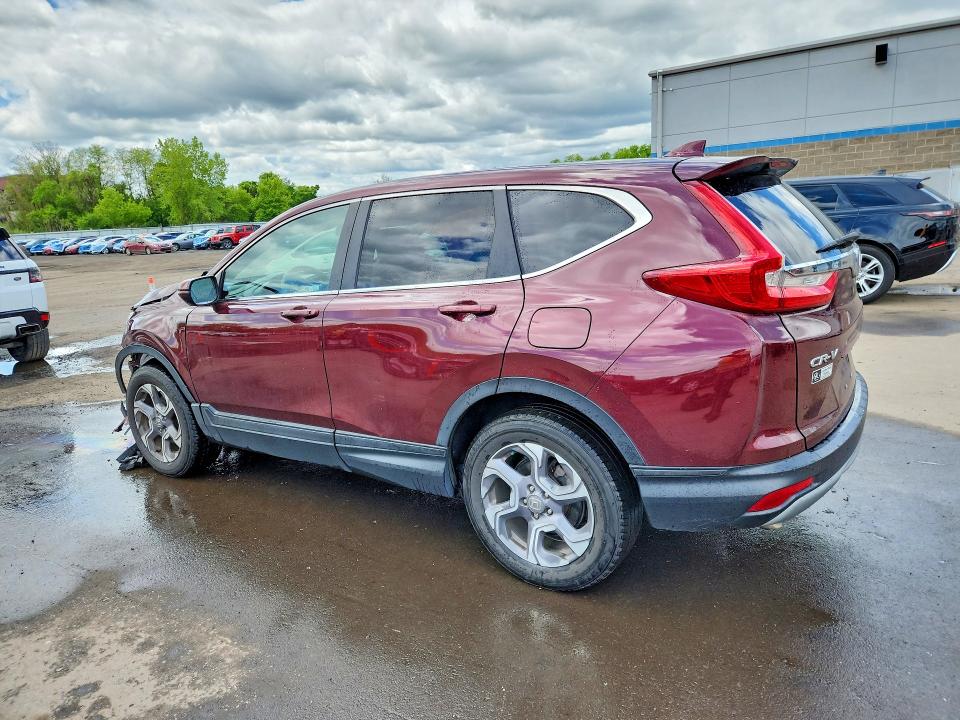 Продаж на аукціоні авто 2018 Honda Cr-v, vin: 7FARW2H53JE033213, номер лоту: 53796616
