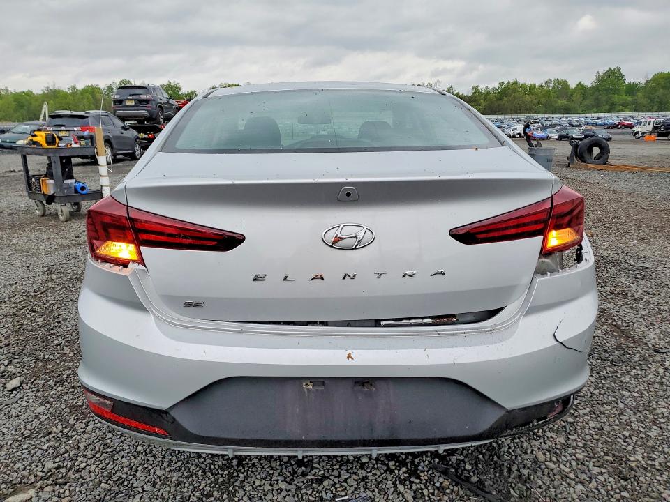 2020 Hyundai Elantra მანქანა იყიდება აუქციონზე, vin: 5NPD74LF4LH505941, აუქციონის ნომერი: 52740576