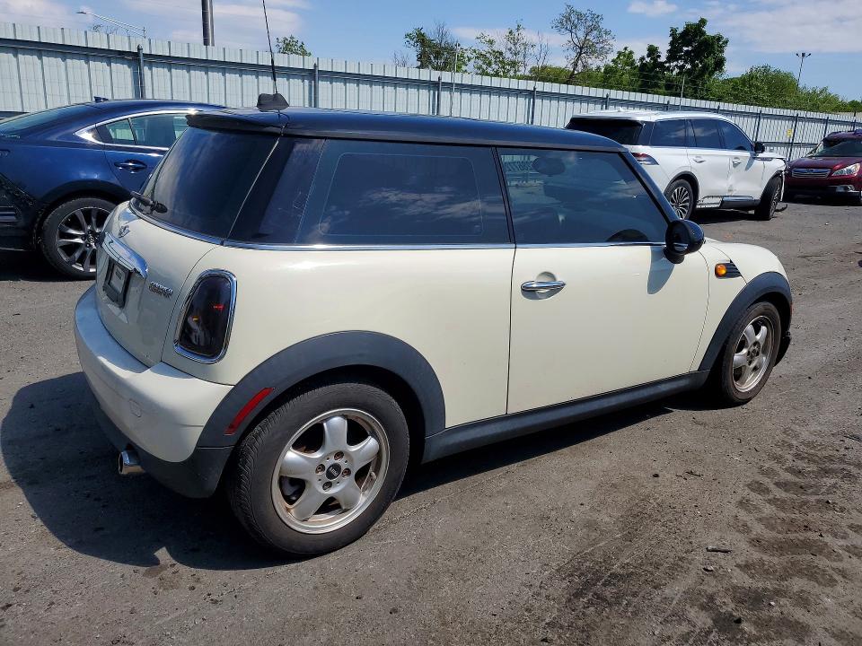52867726 :رقم المزاد ، WMWMF33519TW72988 vin ، 2009 Mini Cooper مزاد بيع