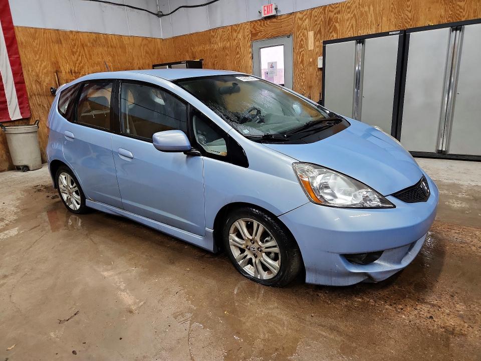 51887526 :رقم المزاد ، JHMGE8H44AC025679 vin ، 2010 Honda Fit مزاد بيع