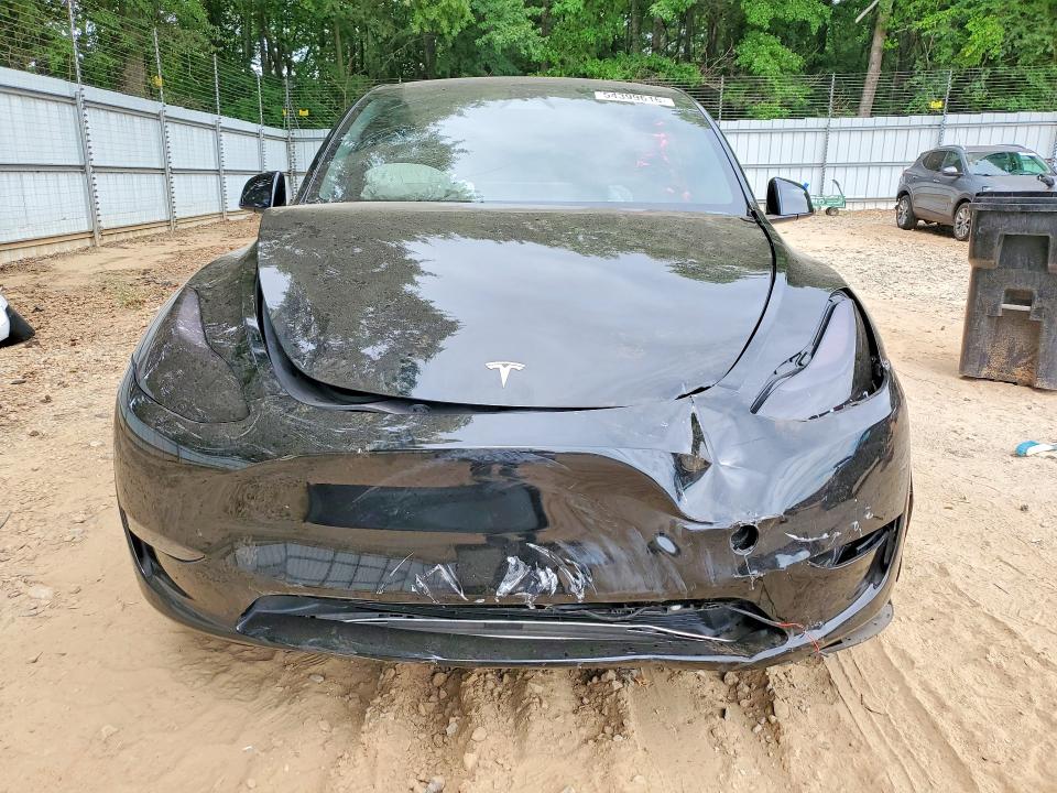 2024 Tesla Model Y მანქანა იყიდება აუქციონზე, vin: 7SAYGDED9RF050897, აუქციონის ნომერი: 54399616