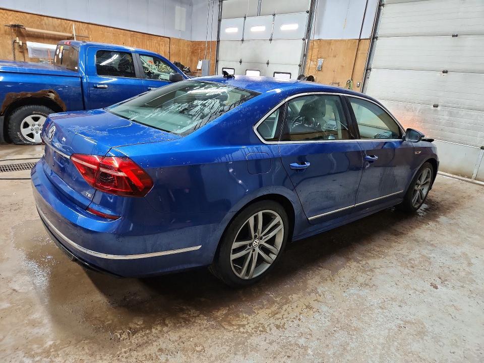 Aukcja sprzedaży 2017 Volkswagen Passat, vin: 1VWDT7A32HC012748, numer aukcji: 51966966
