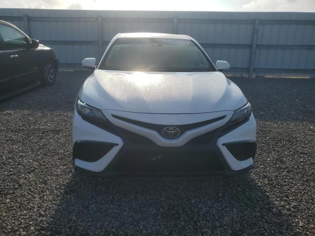 Продажа на аукционе авто 2023 Toyota Camry, vin: 4T1G11AKXPU755754, номер лота: 52909626