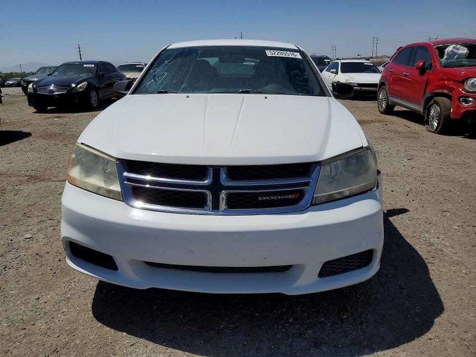 52205516 :رقم المزاد ، 1C3CDZAB8EN215338 vin ، 2014 Dodge Avenger مزاد بيع