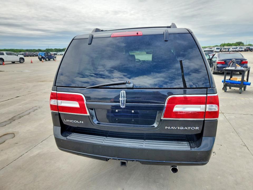 Aukcja sprzedaży 2011 Lincoln Navigator, vin: 5LMJJ3H5XBEJ06733, numer aukcji: 52319586