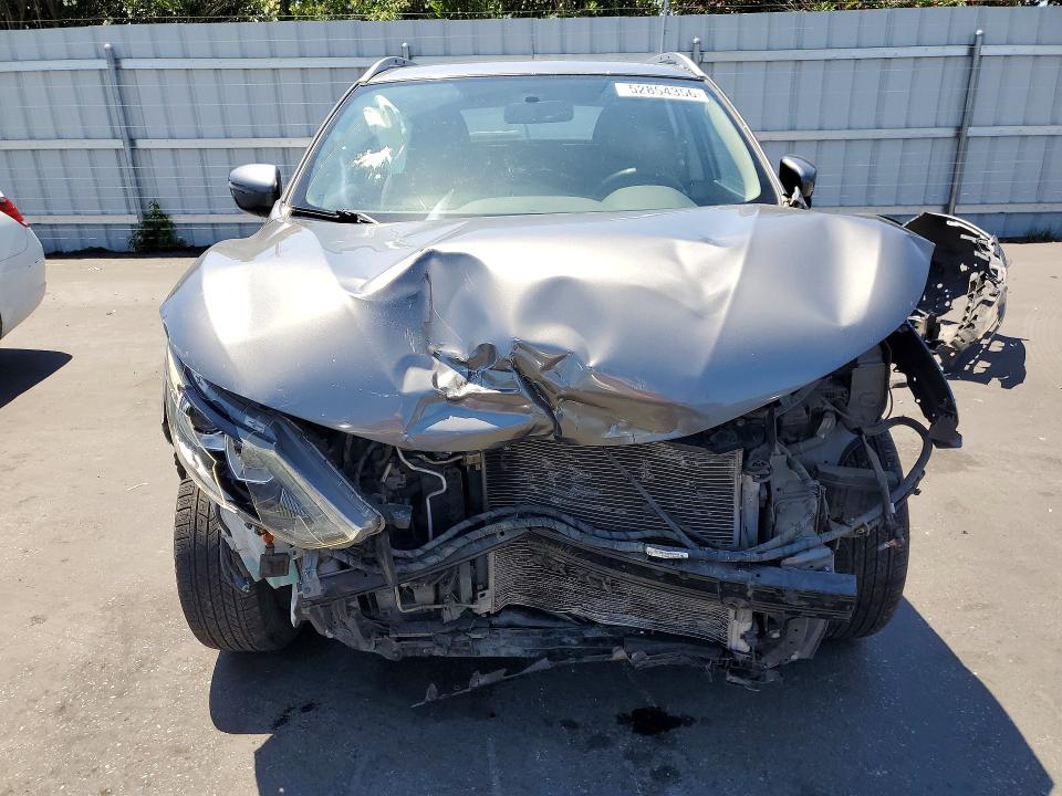 52854356 :رقم المزاد ، JN1BJ1CP8HW002854 vin ، 2017 Nissan Rogue Sport مزاد بيع