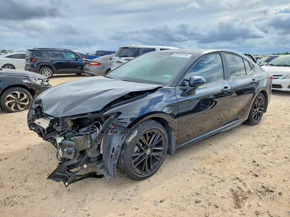 55707216 :رقم المزاد ، 4T1DAACK4SU070447 vin ، 2025 Toyota Camry مزاد بيع
