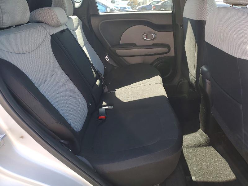 52534416 :رقم المزاد ، KNDJN2A28E7715737 vin ، 2014 Kia Soul مزاد بيع