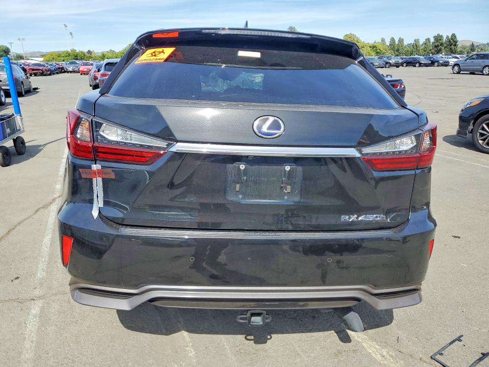 53275306 :رقم المزاد ، 2T2BGMCAXJC026530 vin ، 2018 Lexus Rx 450h مزاد بيع