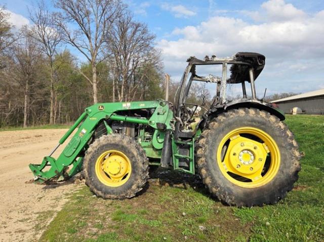 2012 John Deere Tractor მანქანა იყიდება აუქციონზე, vin: PO6115DCCH022911, აუქციონის ნომერი: 53095126