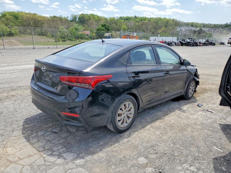 Aukcja sprzedaży 2018 Hyundai Accent, vin: 3KPC24A30JE025447, numer aukcji: 52392876