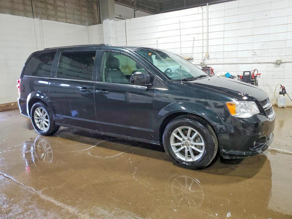 53764146 :رقم المزاد ، 2C4RDGCG5LR193995 vin ، 2020 Dodge Caravan مزاد بيع
