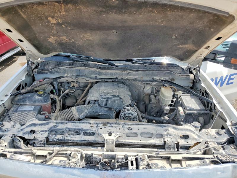 55154956 :رقم المزاد ، 1GC1KUEG6JF142718 vin ، 2018 Chevrolet Silverado مزاد بيع