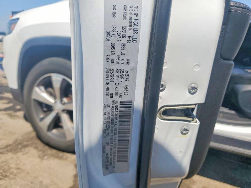 Продажа на аукционе авто 2019 Jeep Cherokee, vin: 1C4PJMDX1KD228546, номер лота: 53577156