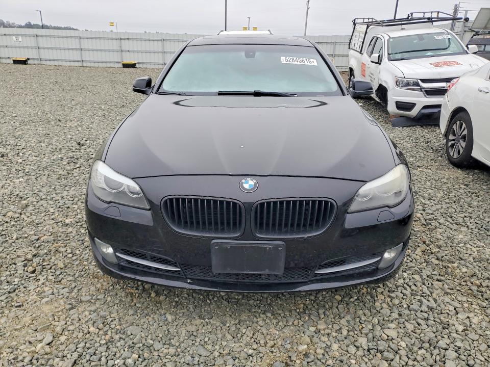 52845616 :رقم المزاد ، WBAFU7C59BDU54934 vin ، 2011 Bmw 535 مزاد بيع