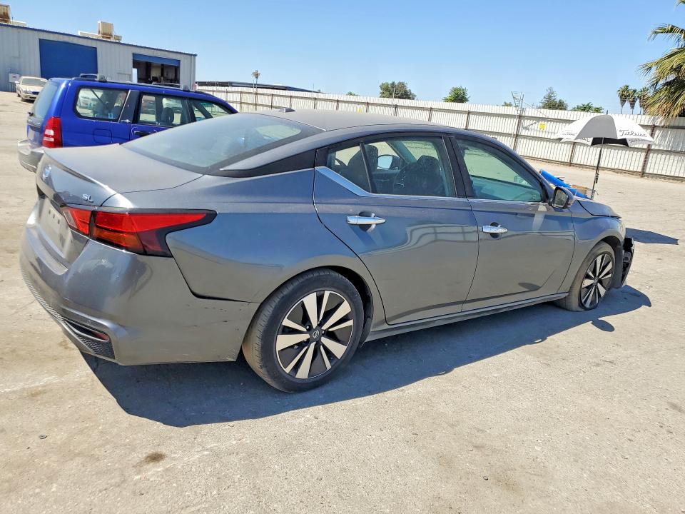 54171306 :رقم المزاد ، 1N4BL4EV1KC246333 vin ، 2019 Nissan Altima مزاد بيع