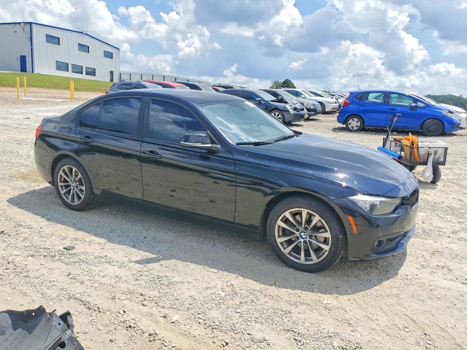 2017 Bmw 320 მანქანა იყიდება აუქციონზე, vin: WBA8E1G36HNU16690, აუქციონის ნომერი: 54465446