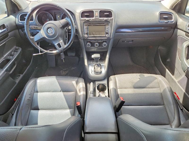 49610416 :رقم المزاد ، 3VWTZ7AJ2AM698416 vin ، 2010 Volkswagen Jetta مزاد بيع