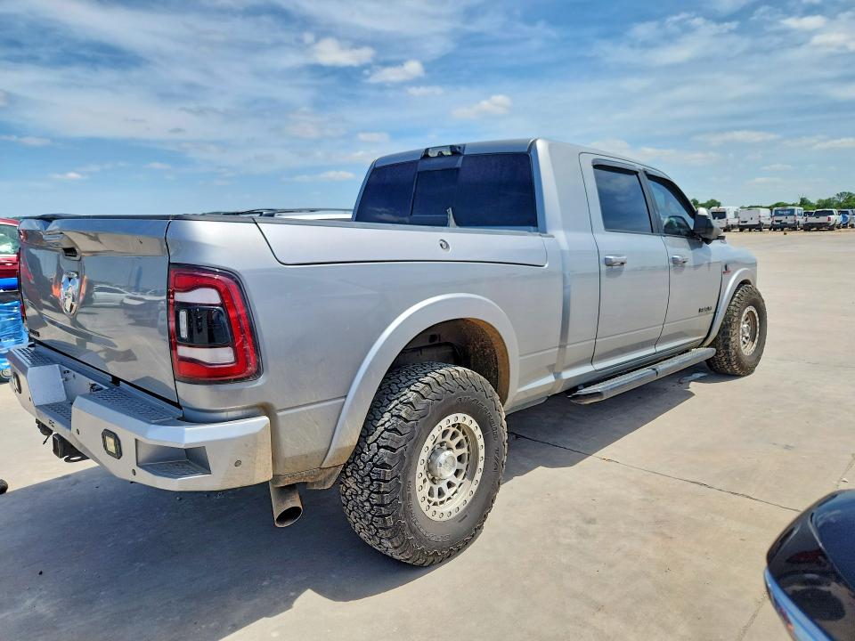 51893776 :رقم المزاد ، 3C6UR5NL4NG218802 vin ، 2022 Ram 2500 مزاد بيع