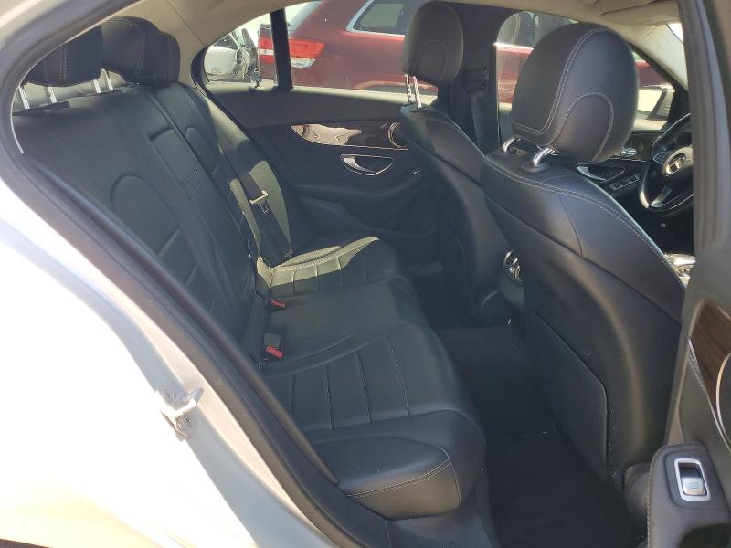52274176 :رقم المزاد ، 55SWF4JB4FU093047 vin ، 2015 Mercedes-benz C مزاد بيع