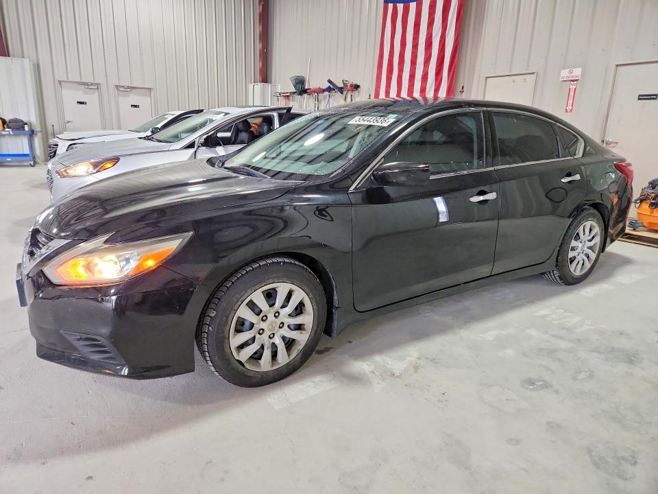 Продажа на аукционе авто 2018 Nissan Altima, vin: 1N4AL3AP4JC195440, номер лота: 55443936