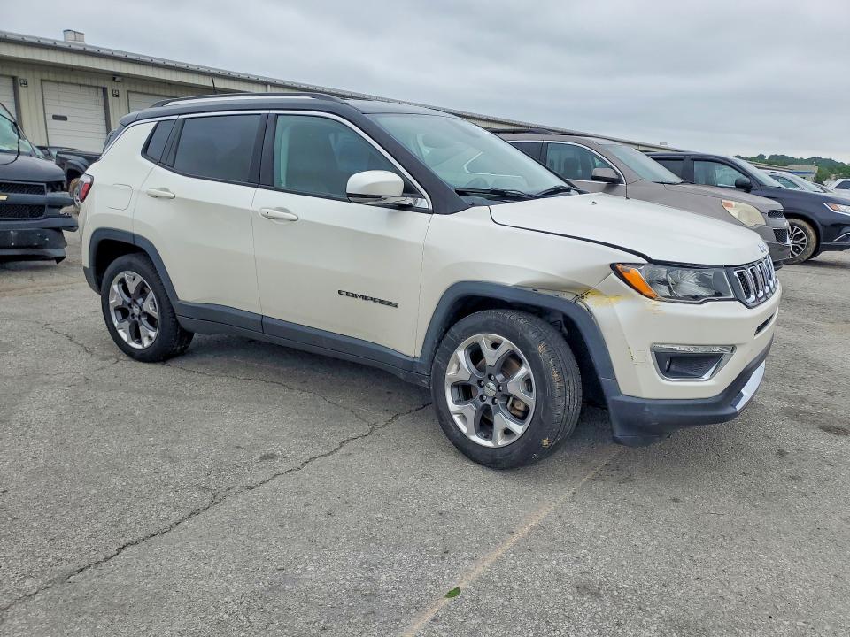 54435556 :رقم المزاد ، 3C4NJDCB8JT100780 vin ، 2018 Jeep Compass مزاد بيع