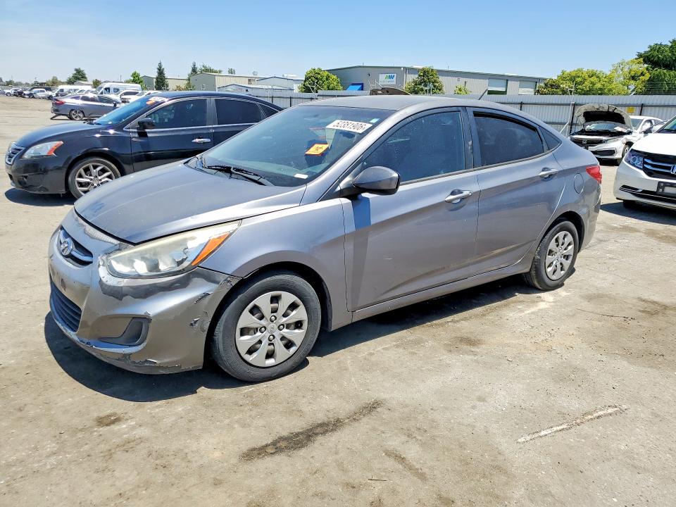 2015 Hyundai Accent მანქანა იყიდება აუქციონზე, vin: KMHCT4AE5FU832498, აუქციონის ნომერი: 52381906