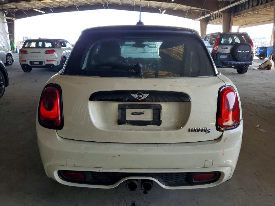 54864166 :رقم المزاد ، WMWXU3C50F2B56760 vin ، 2015 Mini Cooper مزاد بيع