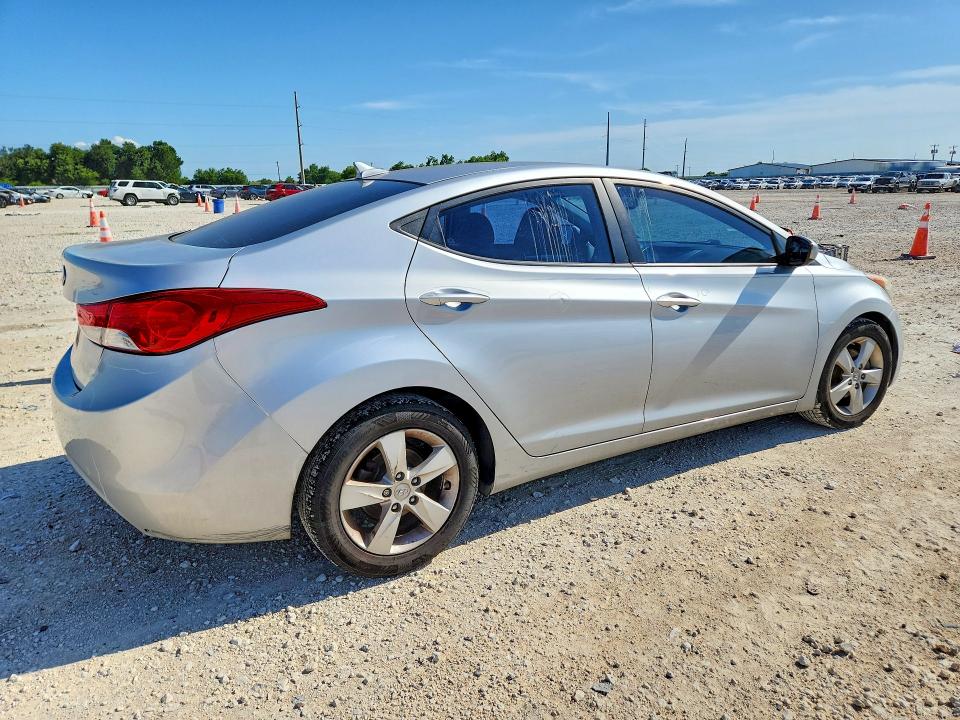 Auction sale of the 2013 Hyundai Elantra, vin: 5NPDH4AE6DH335672, lot number: 55550076