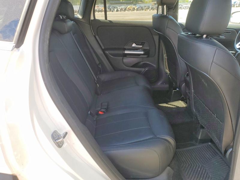 54298296 :رقم المزاد ، W1N4N4GBXPJ512542 vin ، 2023 Mercedes-benz Gla مزاد بيع