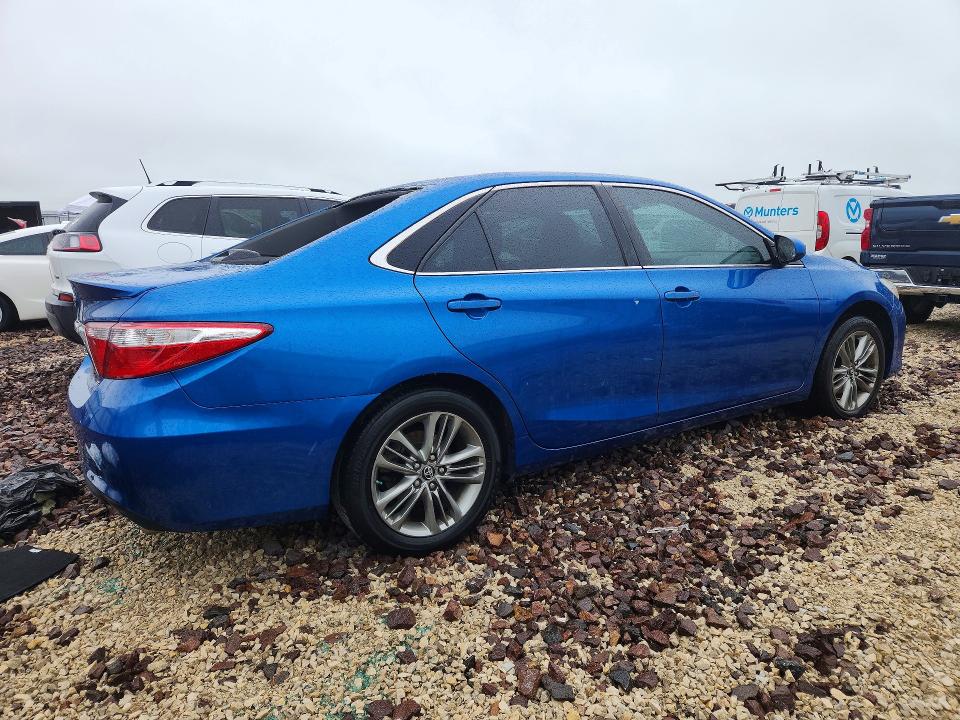 52940546 :رقم المزاد ، 4T1BF1FK9HU623218 vin ، 2017 Toyota Camry مزاد بيع