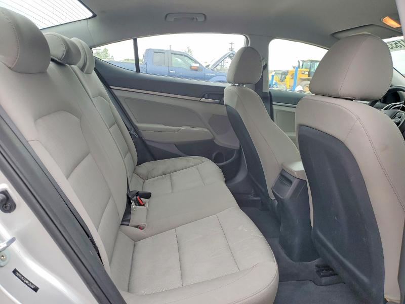 54153316 :رقم المزاد ، 5NPD74LF6HH135387 vin ، 2017 Hyundai Elantra مزاد بيع