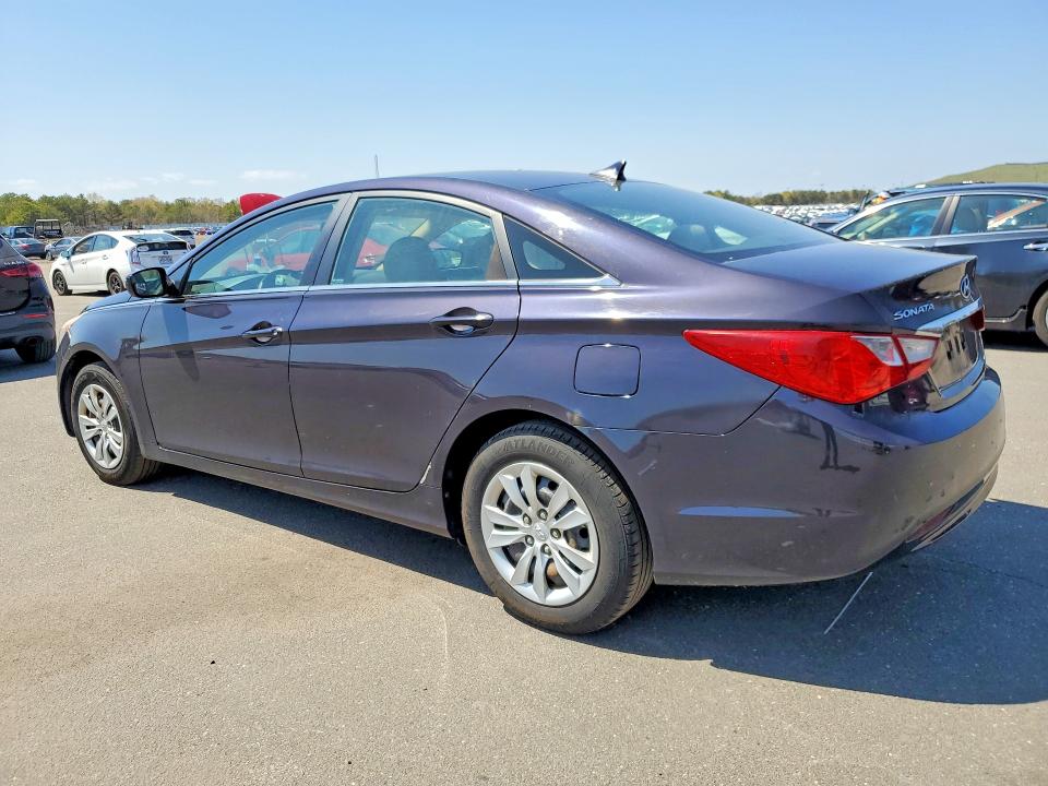52391686 :رقم المزاد ، 5NPEB4AC0BH015569 vin ، 2011 Hyundai Elantra مزاد بيع