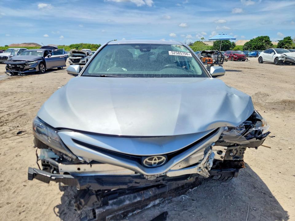 Продаж на аукціоні авто 2023 Toyota Camry, vin: 4T1G11AK6PU162425, номер лоту: 52585706